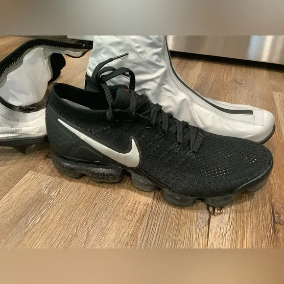 NIKE AIR VAPORMAX FLYKNIT 3 ISPA BLACK BRAND NEW(AR8557-001) SIZE 10.5